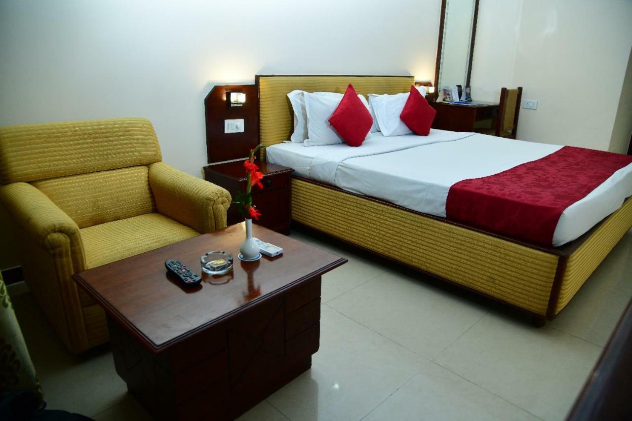 The Presidency Hotell Bhubaneswar Eksteriør bilde